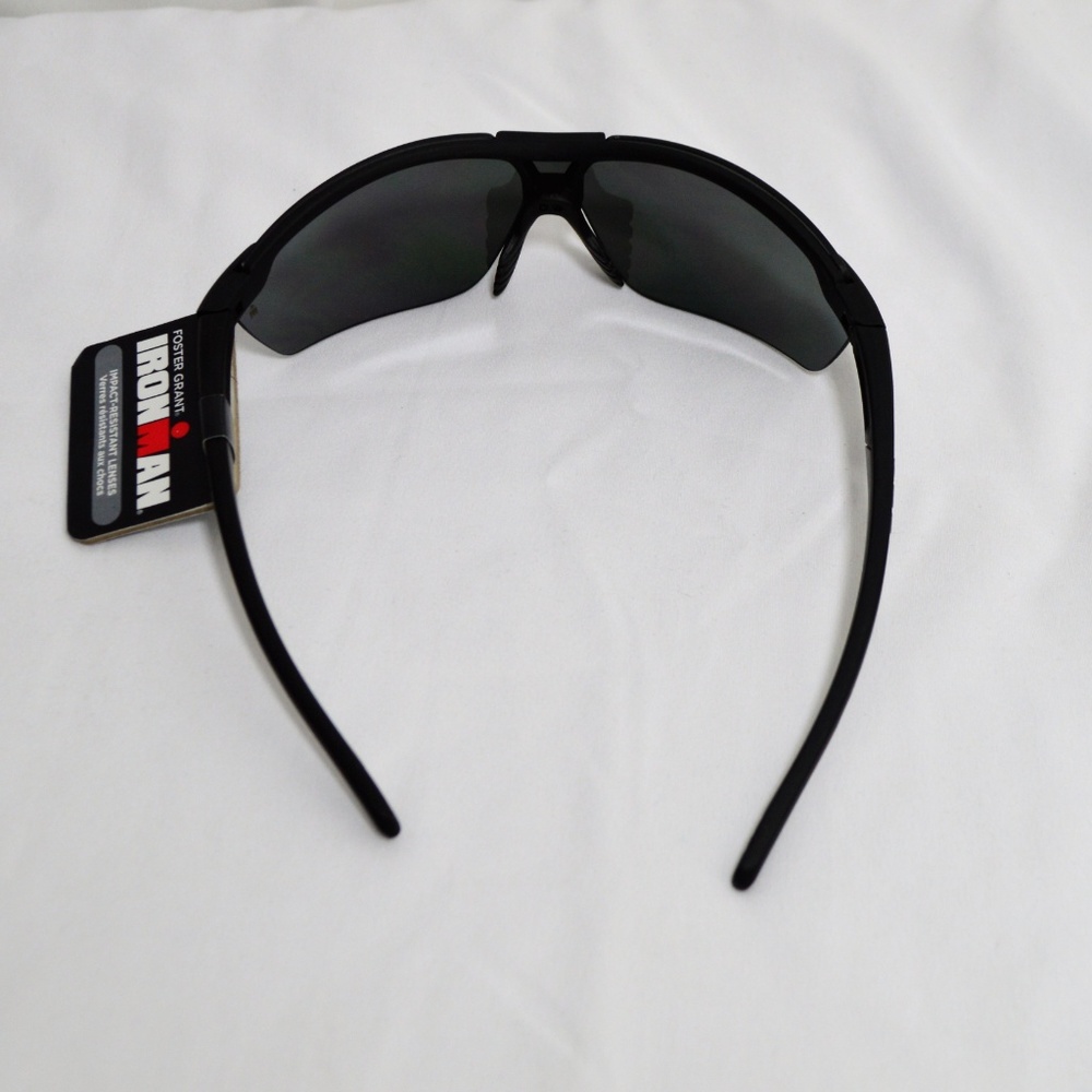 Mens Foster Grant Ironman Wrap Sunglasses Impact - Picture 4 of 7